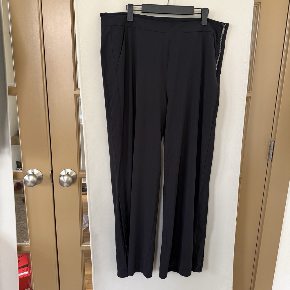 Athleta Womens 16 Black Gramercy Park Trouser Wide Leg Pants Ankle Snaps Bottoms - Picture 2 of 10